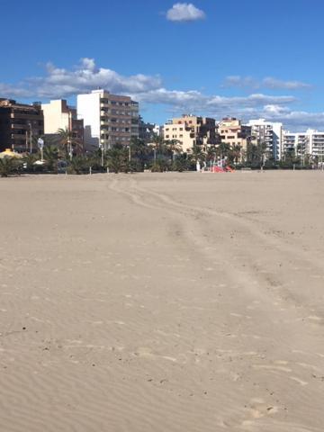 Un Impresionante Apartamento Cerca De La Playa/An Impressive Apartment Near The Beach. Puerto de Sagunto Ngoại thất bức ảnh